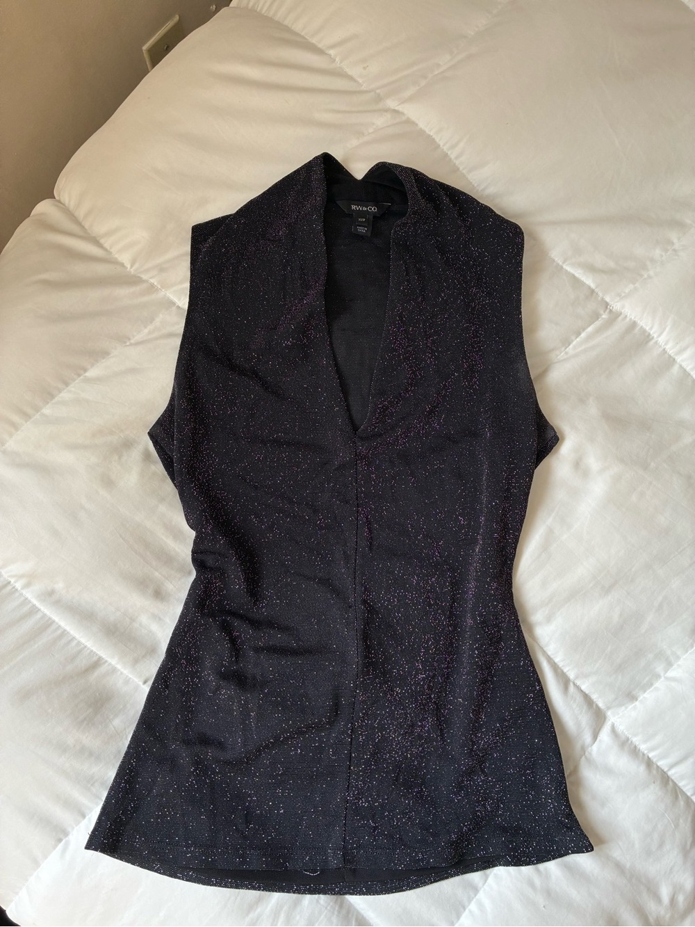 Y2K Sleeveless Glitter Black Top